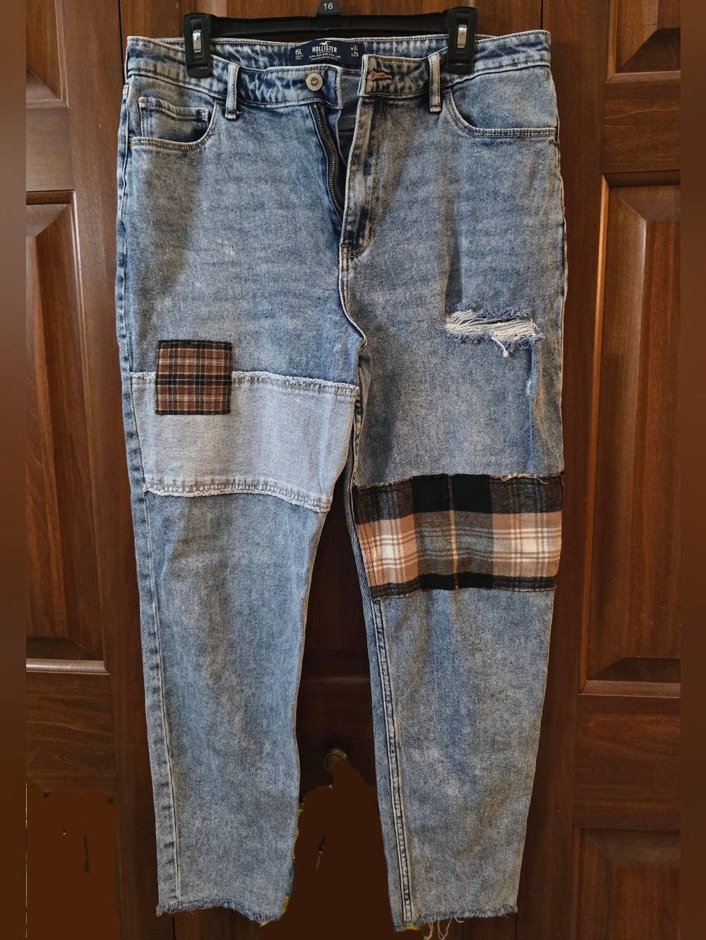 Hollister Light Wash High-Rise Jeans with Plaid Patch Details